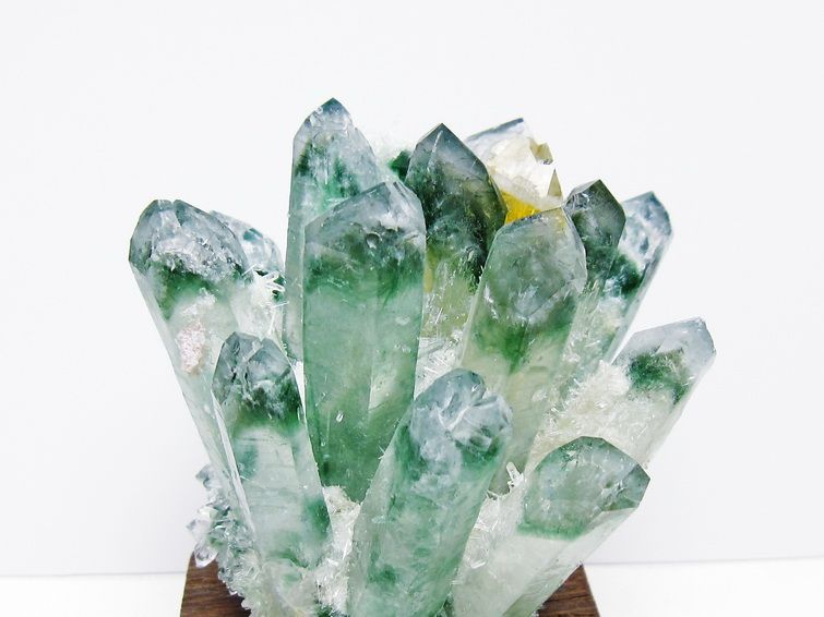 緑水晶 クラスター 原石 台座付属 一点物 182-7448
