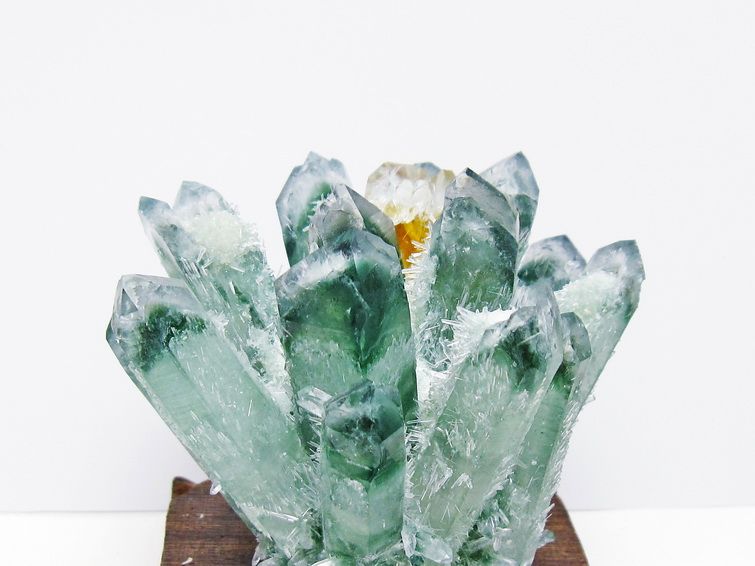 緑水晶 クラスター 原石 台座付属 一点物 182-7457