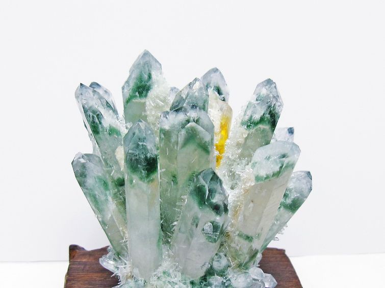 緑水晶 クラスター 原石 台座付属 一点物 182-7492