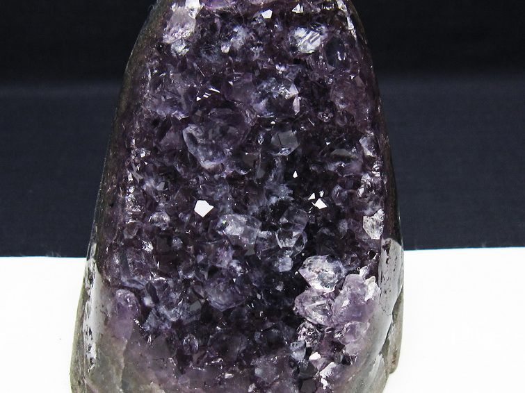 アメジスト クラスター ウルグアイ産 原石 amethyst 一点物 182-7704