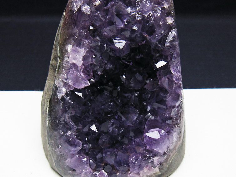 アメジスト クラスター ウルグアイ産 原石 amethyst 一点物 182-7713