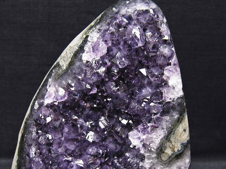 1.7Kg アメジスト クラスター ウルグアイ産 原石 amethyst 一点物 台座付属 182-7955