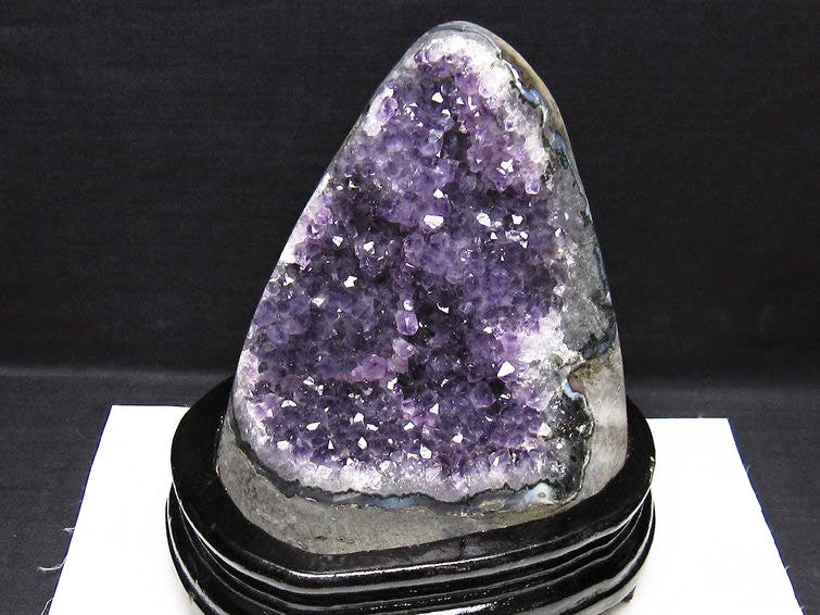 1.9Kg アメジスト クラスター ウルグアイ産 原石 amethyst 一点物 台座付属 182-7956