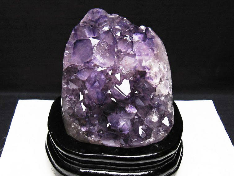 1.6Kg アメジスト クラスター ウルグアイ産 原石 amethyst 一点物 台座付属 182-7961