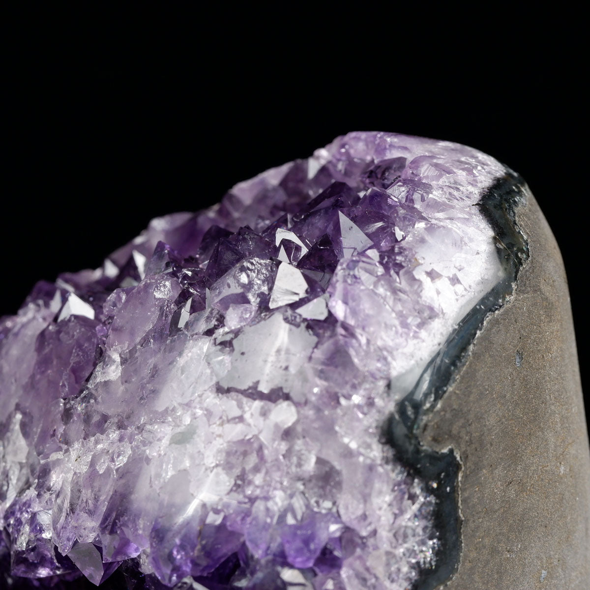 アメジスト クラスター ウルグアイ産 原石 amethyst 一点物 台座付属 182-7977