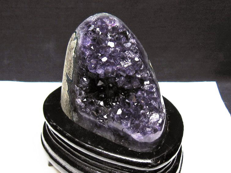 アメジスト クラスター ウルグアイ産 原石 amethyst 一点物 台座付属 182-8016