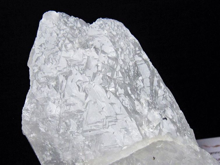 水晶クラスター 1.8Kg 原石 ブラジル ミナスジェライス州 コリント産 一点物 台座付属 レムリアンシード 182-8104