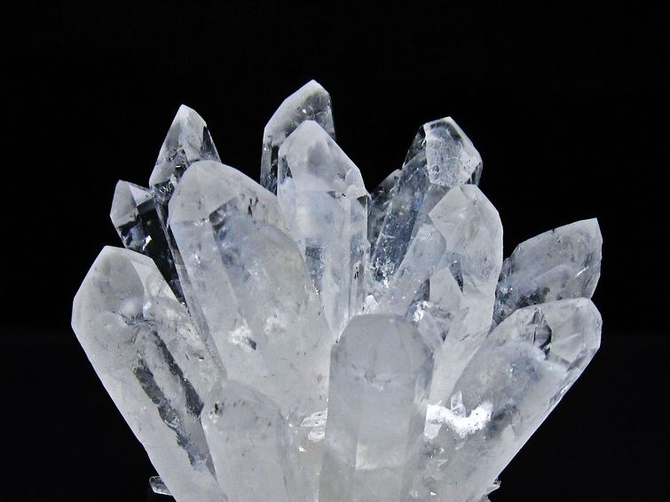 水晶 クラスター 水晶 原石 台座付属 一点物 182-8357 【sold out】