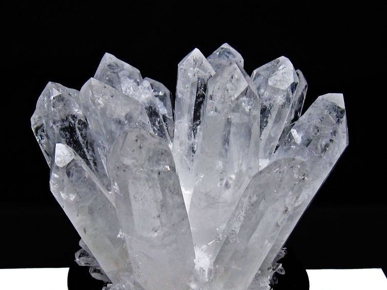 1.3Kg 水晶 クラスター 水晶 原石 台座付属 一点物 182-8369