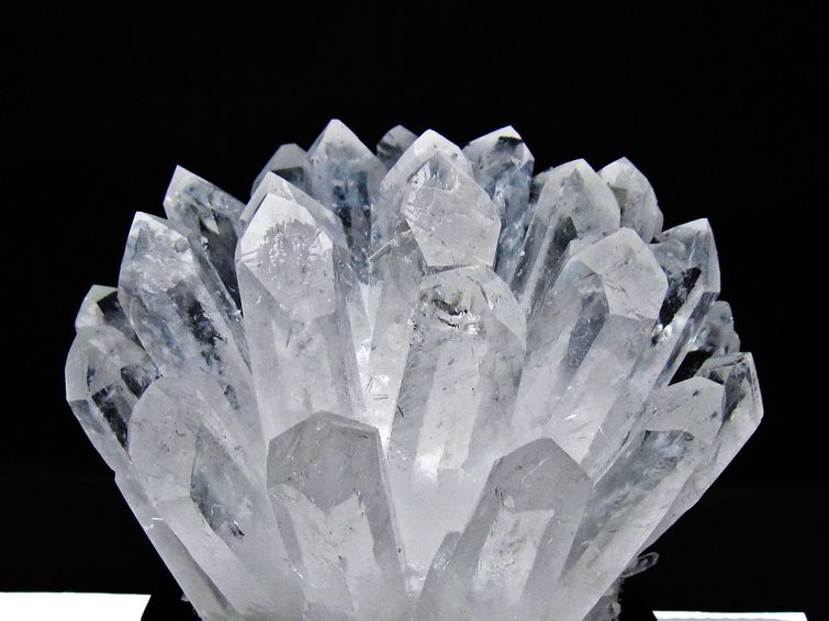 1.6Kg 水晶 クラスター 水晶 原石 台座付属 一点物 182-8378 【sold out】