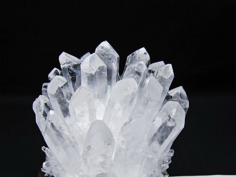 水晶 クラスター 水晶 原石 台座付属 一点物 182-8573