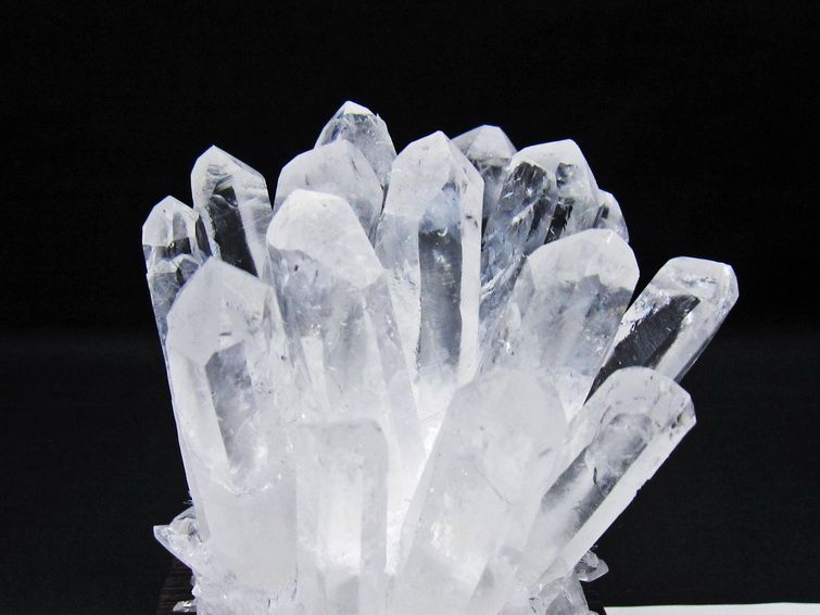 水晶 クラスター 水晶 原石 台座付属 一点物 182-8576