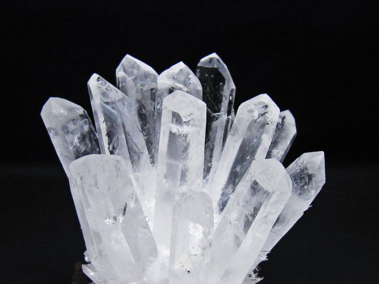 水晶 クラスター 水晶 原石 台座付属 一点物 182-8580