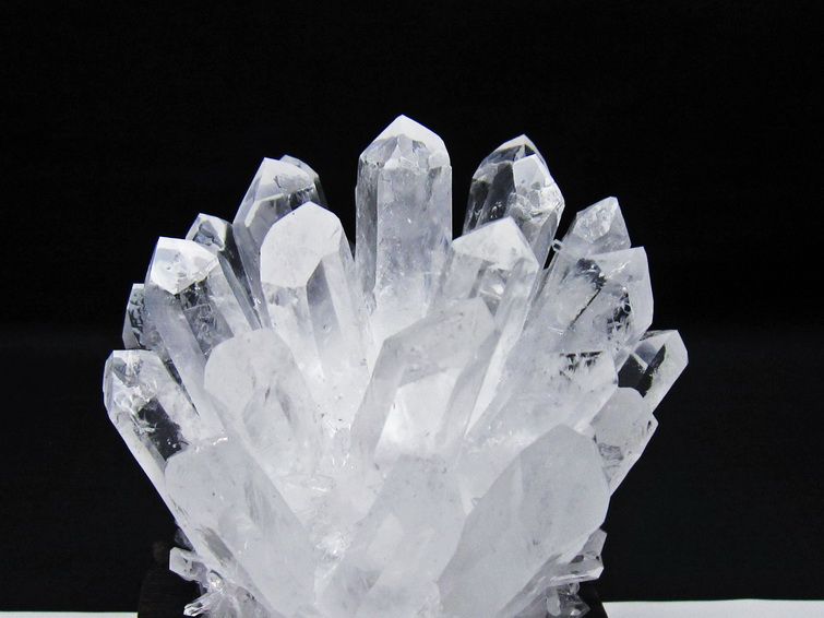 水晶 クラスター 水晶 原石 台座付属 一点物 182-8581