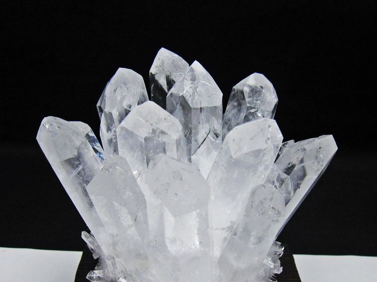 水晶 クラスター 水晶 原石 台座付属 一点物 182-8613