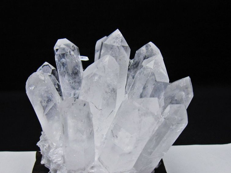 水晶 クラスター 水晶 原石 台座付属 一点物 182-8622
