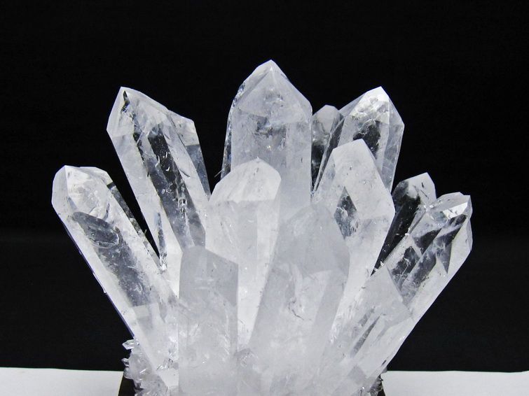 水晶 クラスター 水晶 原石 台座付属 一点物 182-8641