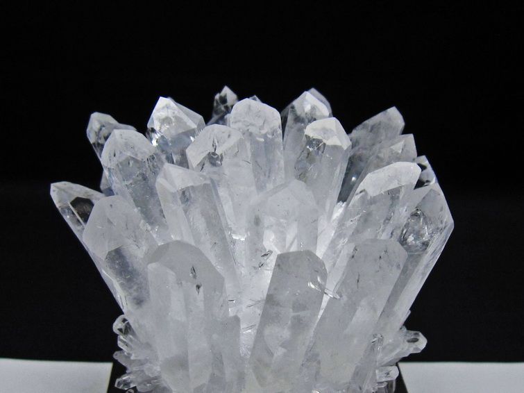 水晶 クラスター 水晶 原石 台座付属 一点物 182-8657