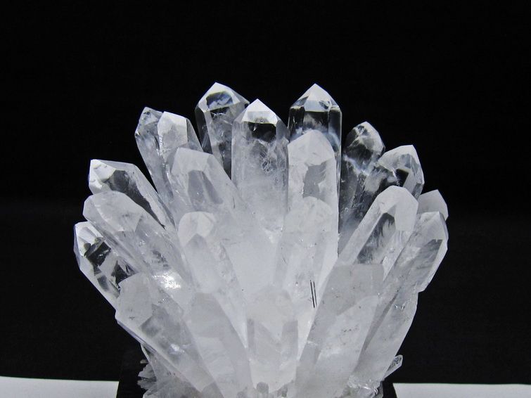 水晶 クラスター 水晶 原石 台座付属 一点物 182-8658