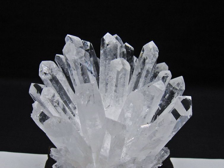 水晶 クラスター 水晶 原石 台座付属 一点物 182-8663