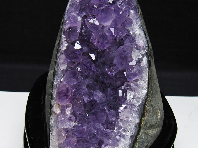 アメジスト クラスター ウルグアイ産 アメジスト 原石 amethyst 台座付属 一点物 182-8730