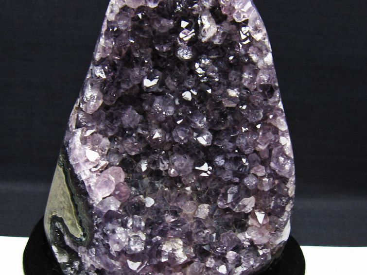 アメジスト クラスター ウルグアイ産 アメジスト 原石 amethyst 台座付属 一点物 182-8731