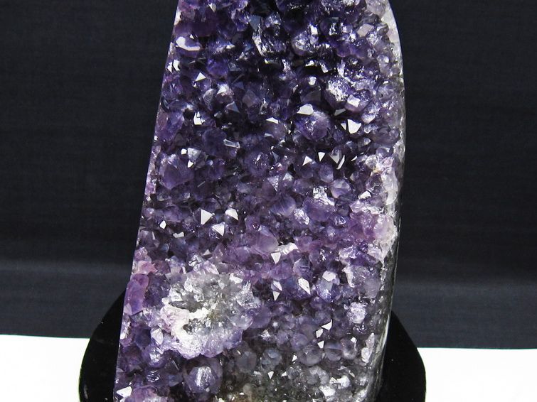 1.1Kg アメジスト クラスター ウルグアイ産 アメジスト 原石 amethyst 台座付属 一点物 182-8733