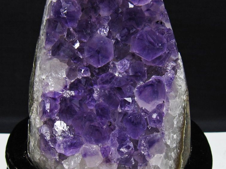 1.2Kg アメジスト クラスター ウルグアイ産 アメジスト 原石 amethyst 台座付属 一点物 182-8743