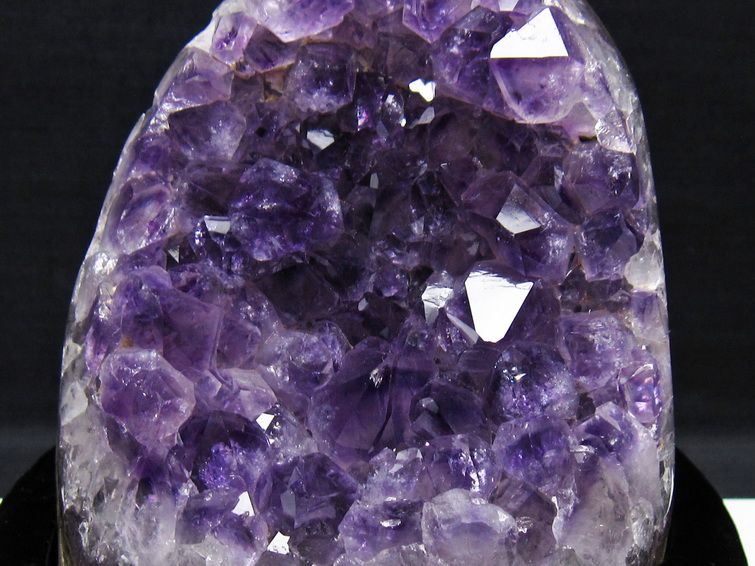 1.1Kg アメジスト クラスター ウルグアイ産 アメジスト 原石 amethyst 台座付属 一点物 182-8775