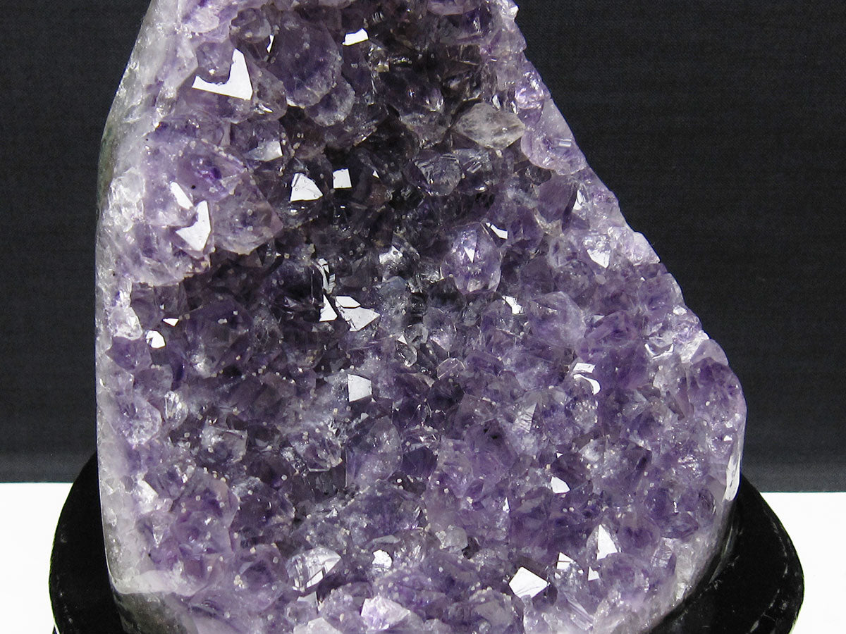 1.3Kg アメジスト クラスター ウルグアイ産 アメジスト 原石 amethyst 台座付属 一点物 182-8790