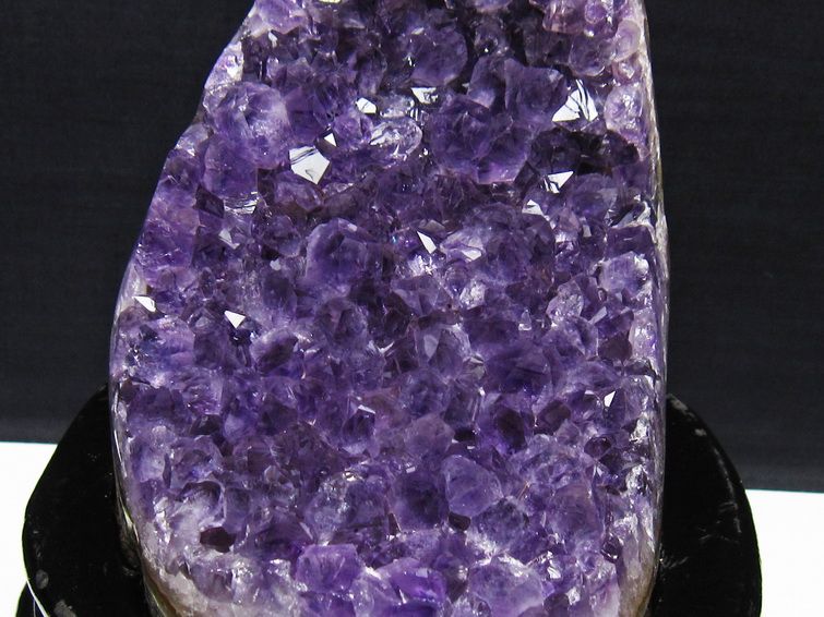 1.3Kg アメジスト クラスター ウルグアイ産 アメジスト 原石 amethyst 台座付属 一点物 182-8791