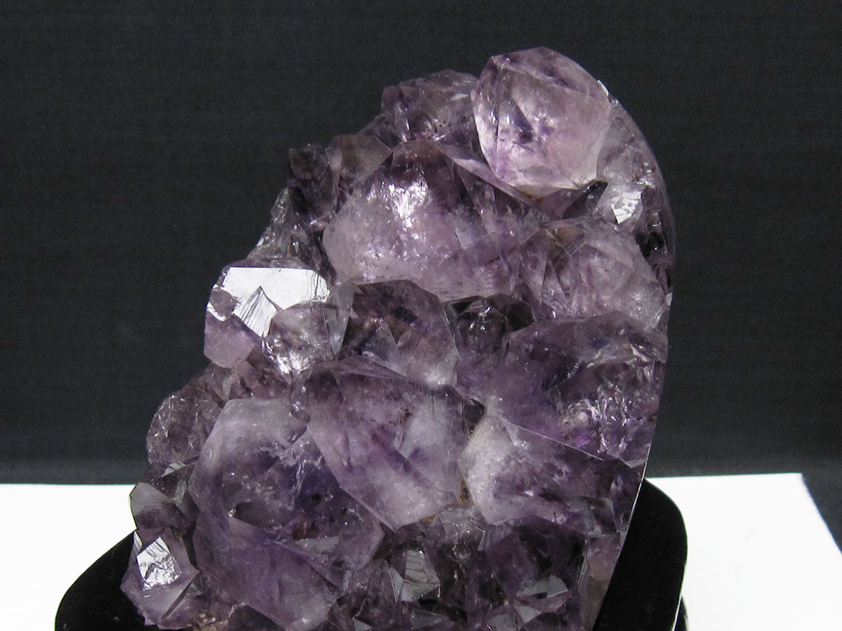 1.1Kg アメジスト クラスター ウルグアイ産 アメジスト 原石 amethyst 台座付属 一点物 182-8822
