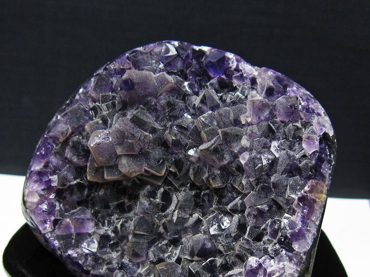 アメジスト クラスター ウルグアイ産 アメジスト 原石 amethyst 台座付属 一点物 182-8825