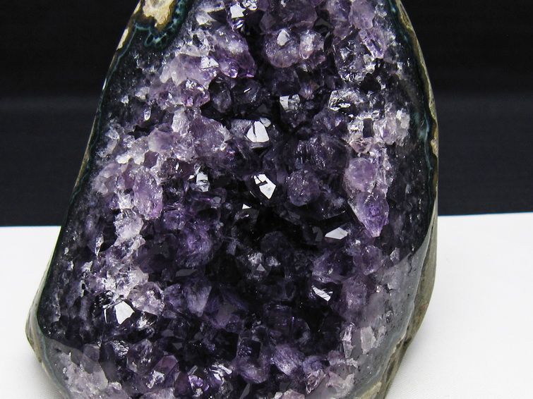 1Kg アメジスト 原石 ウルグアイ産 アメジスト クラスター amethyst 一点物 182-8865