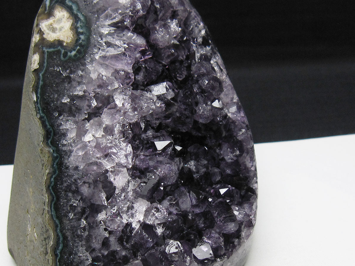 1Kg アメジスト 原石 ウルグアイ産 アメジスト クラスター amethyst 一点物 182-8865