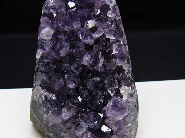 アメジスト 原石 ウルグアイ産 アメジスト クラスター amethyst 一点物 182-8869