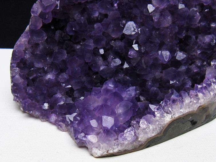 アメジスト クラスター ウルグアイ産 アメジスト 原石 amethyst 一点物 182-8880