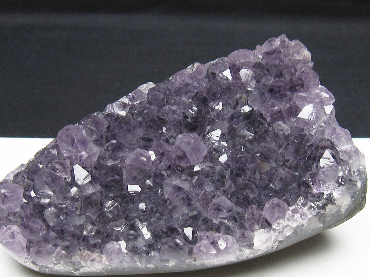 アメジスト クラスター ウルグアイ産 アメジスト 原石 amethyst 一点物 182-8885