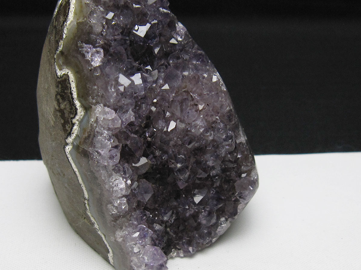 アメジスト クラスター ウルグアイ産 アメジスト 原石 amethyst 一点物 182-8891