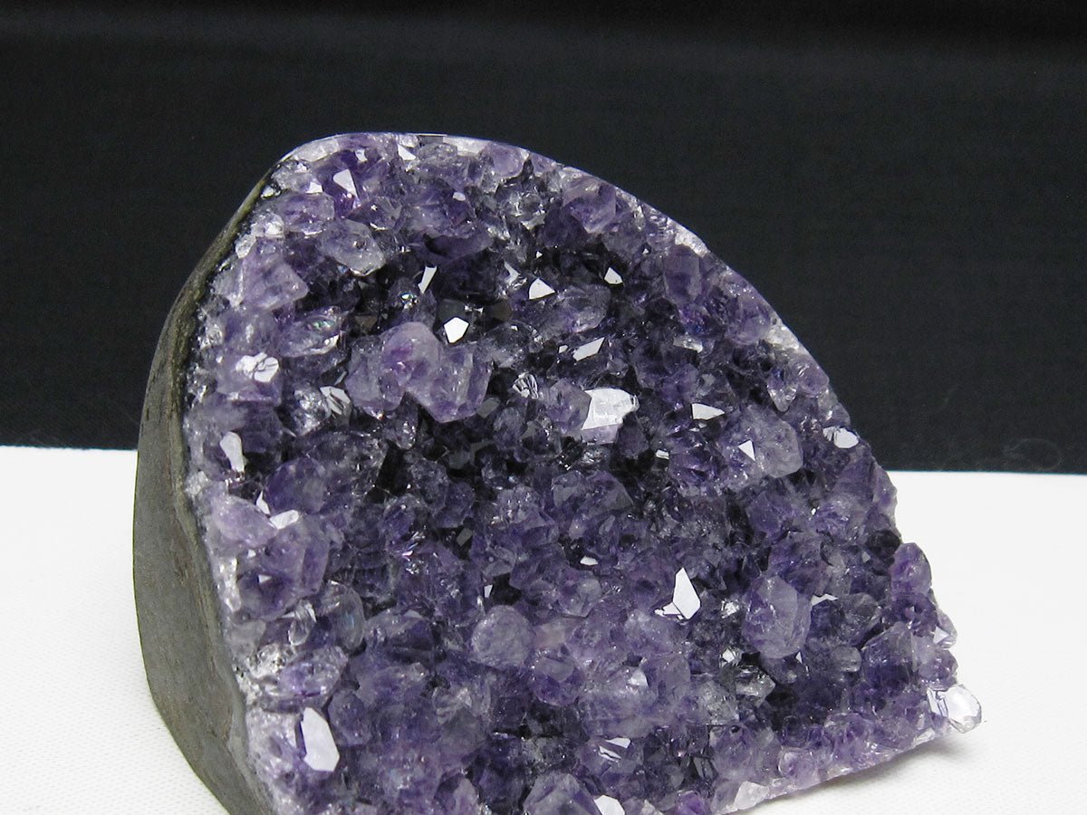 アメジスト クラスター ウルグアイ産 アメジスト 原石 amethyst 一点物 182-8897