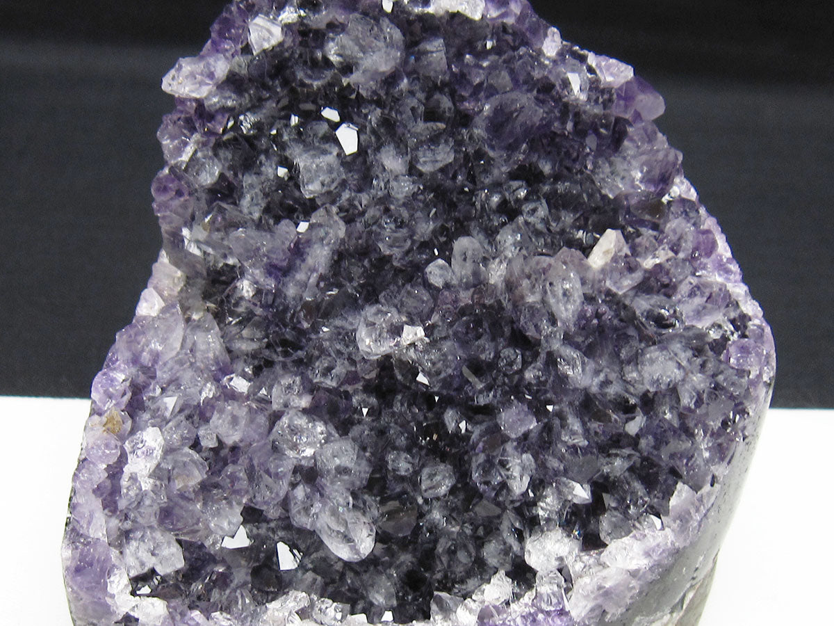 アメジスト クラスター ウルグアイ産 アメジスト 原石 amethyst 一点物 182-8958