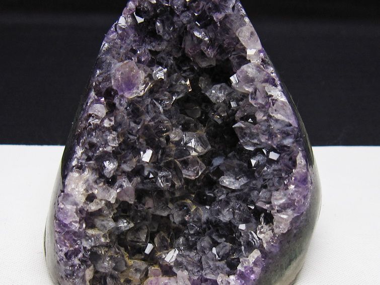 アメジスト クラスター ウルグアイ産 アメジスト 原石 amethyst 一点物 182-8963