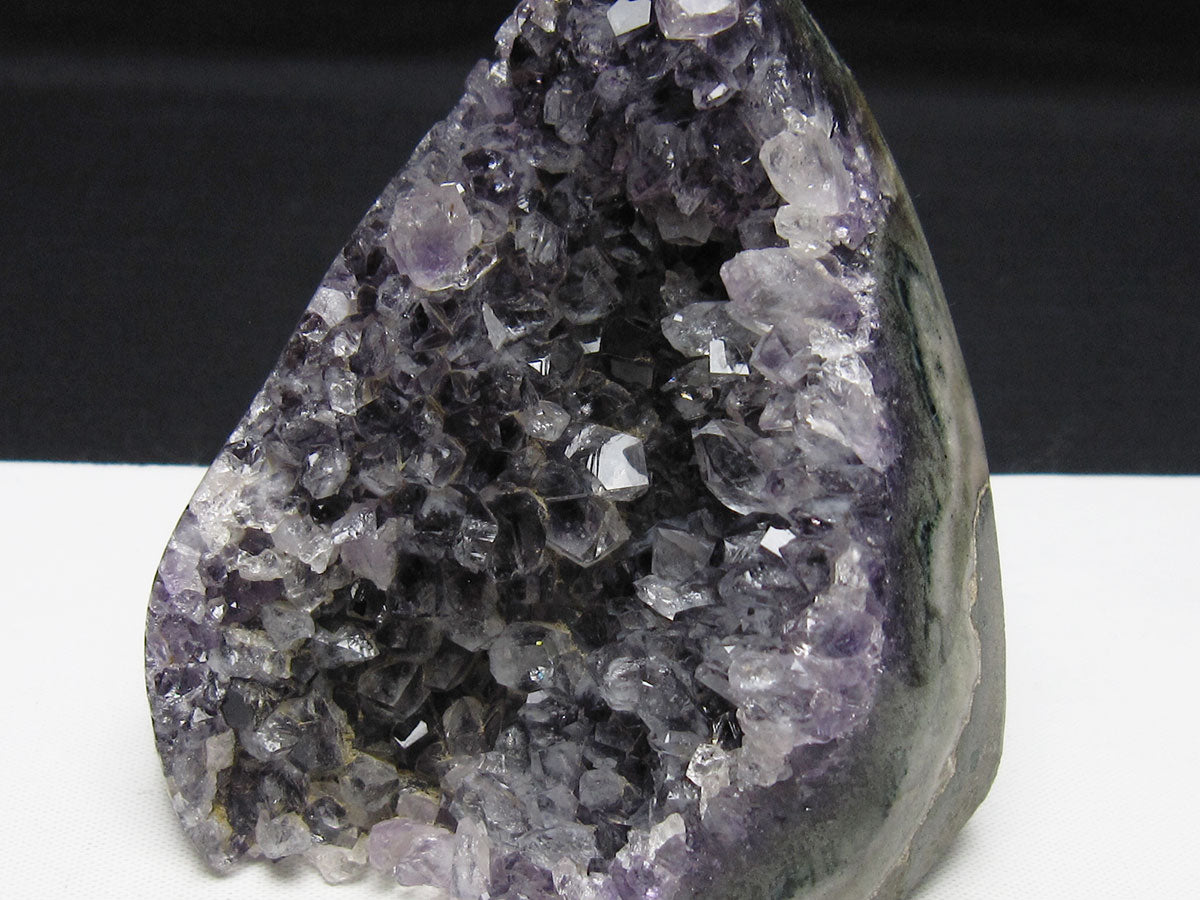 アメジスト クラスター ウルグアイ産 アメジスト 原石 amethyst 一点物 182-8963