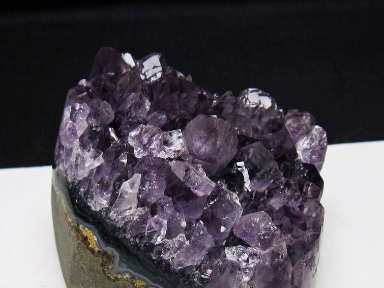 アメジスト クラスター ウルグアイ産 アメジスト 原石 amethyst 一点物 182-8968