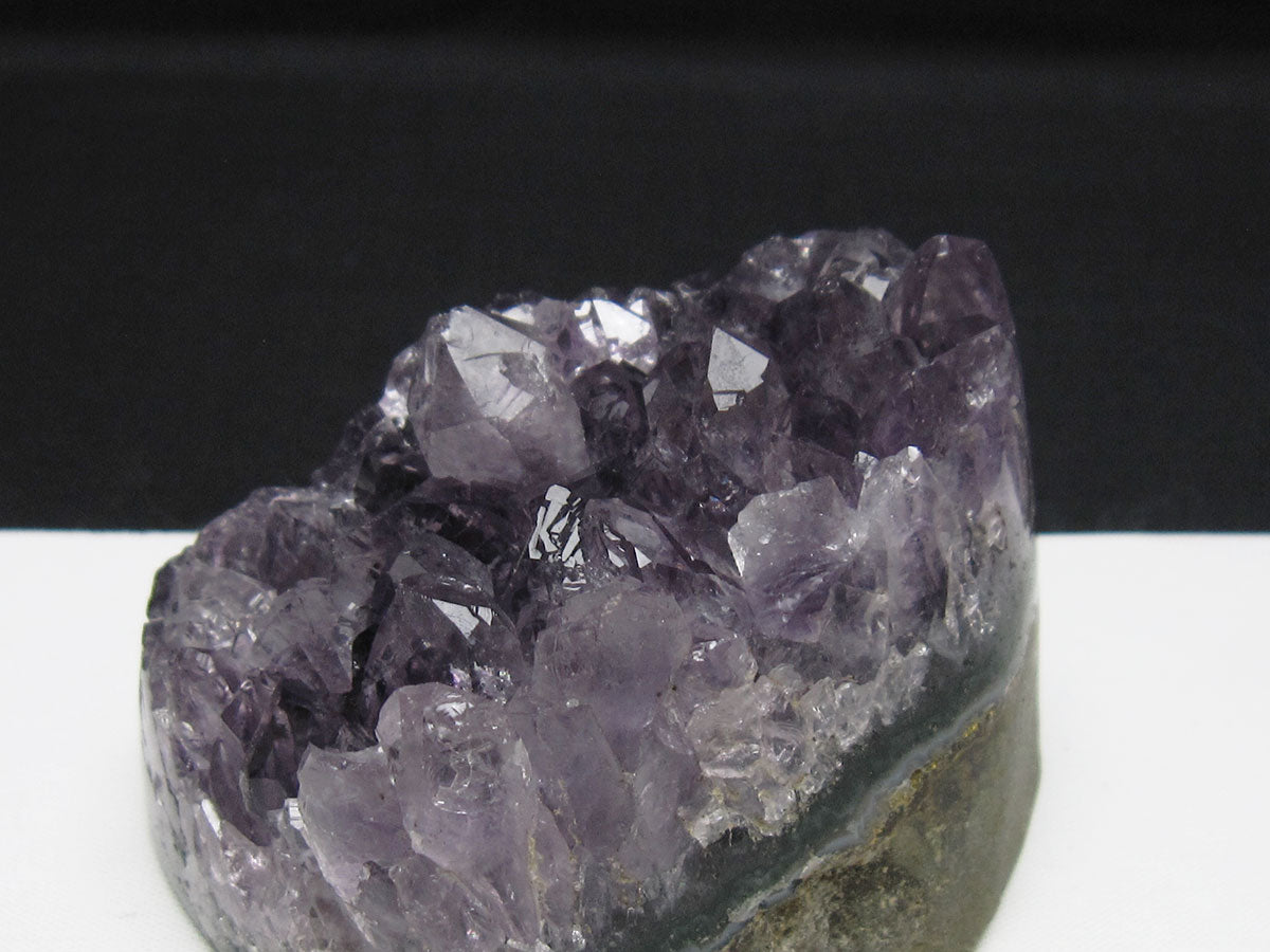 アメジスト クラスター ウルグアイ産 アメジスト 原石 amethyst 一点物 182-8968