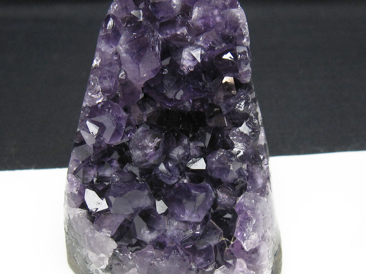 アメジスト クラスター ウルグアイ産 アメジスト 原石 amethyst 一点物 182-8972