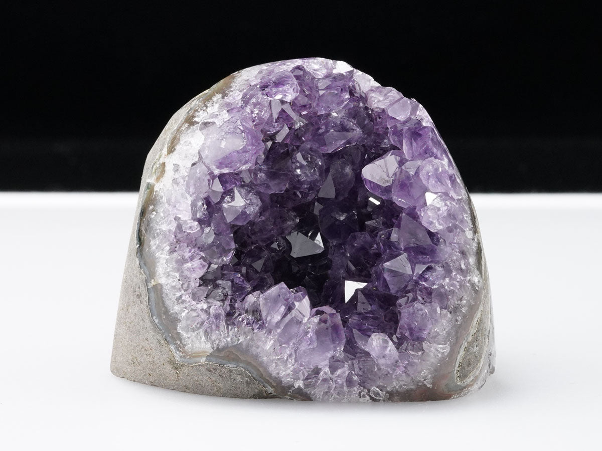 アメジスト クラスター ウルグアイ産 アメジスト 原石 amethyst 一点物 182-8979