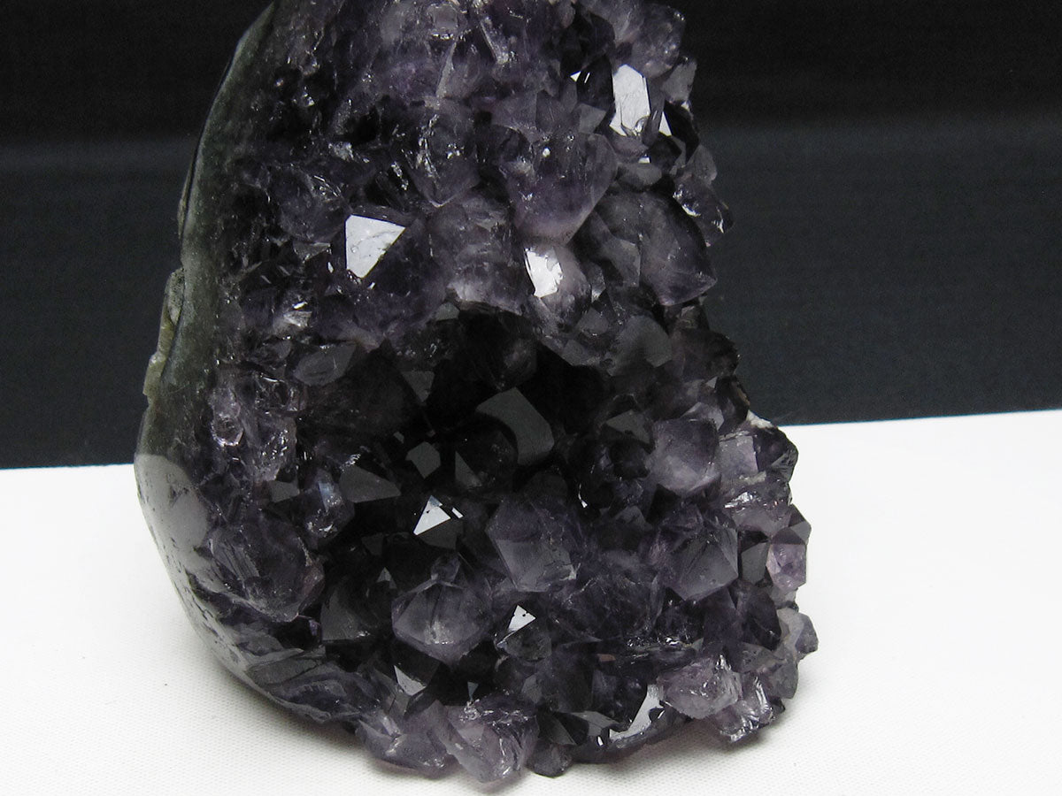 アメジスト クラスター ウルグアイ産 アメジスト 原石 amethyst 一点物 182-8991