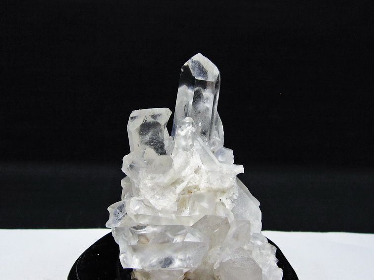 水晶 クラスター マダガスカル産 台座付属 水晶 原石 一点物 182-9296