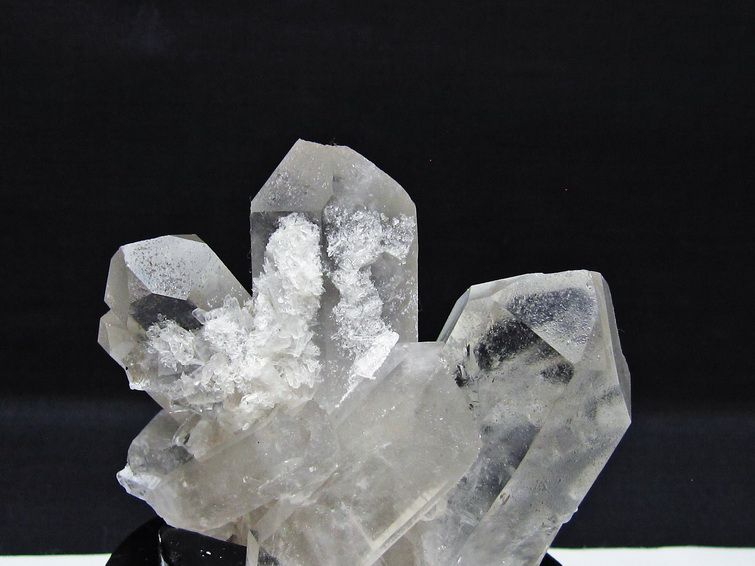 水晶 クラスター マダガスカル産 台座付属 水晶 原石 一点物 182-9307